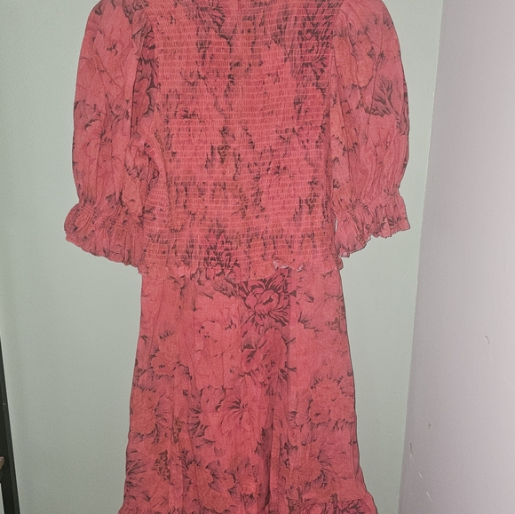 Priya Floral Smocked Mini Dress - Picture 4 of 5